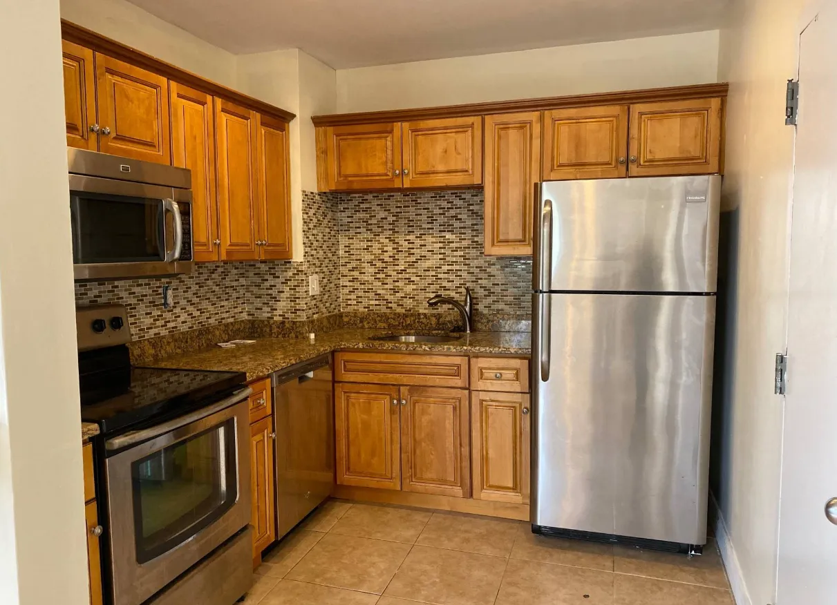 212 Maverick St, East Boston