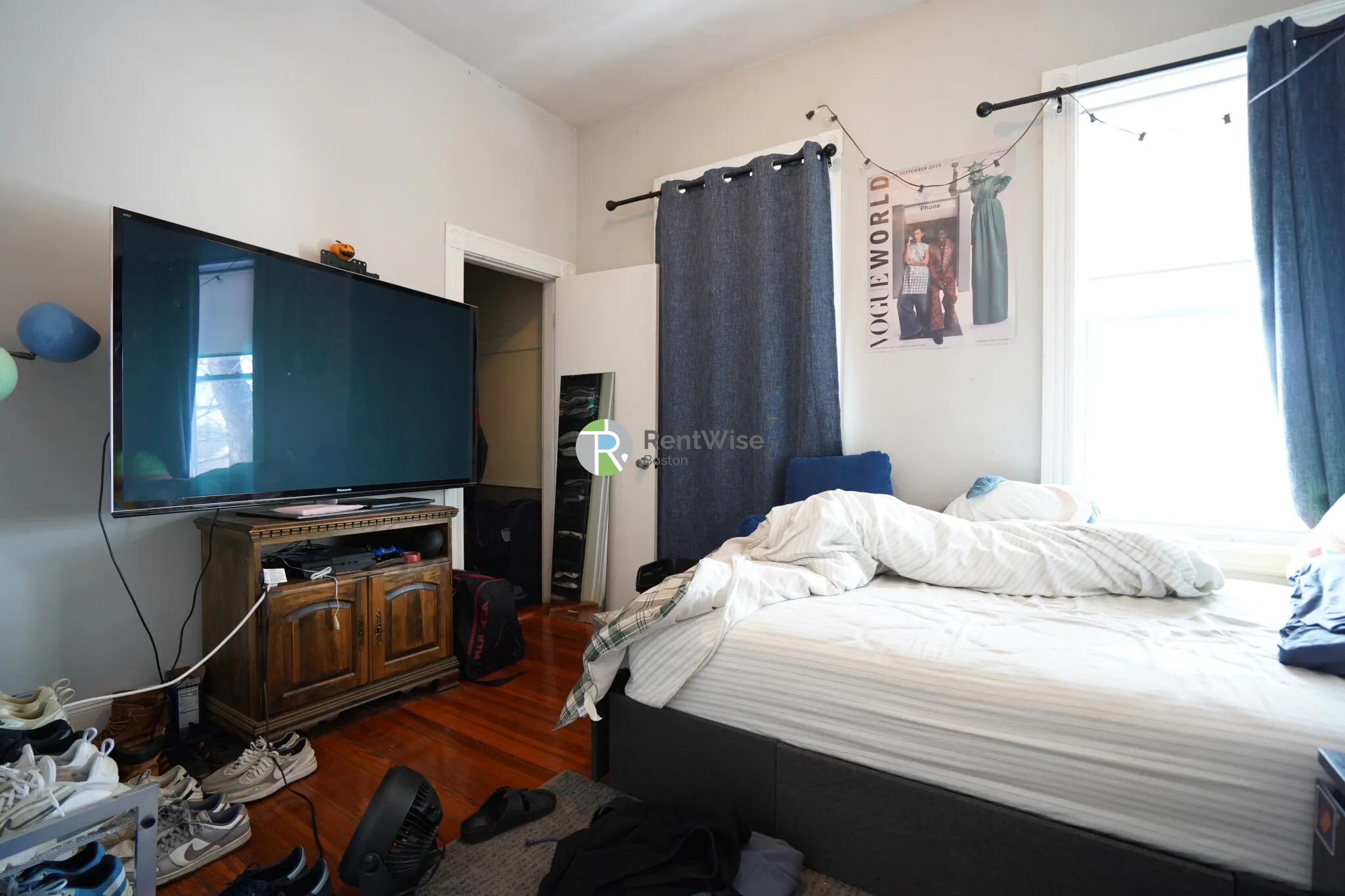 172 Bigelow St, Oak Square