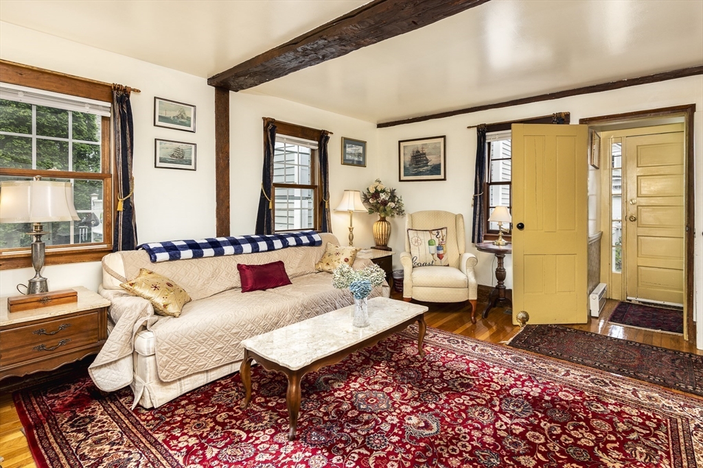 50 Rowland St, Marblehead