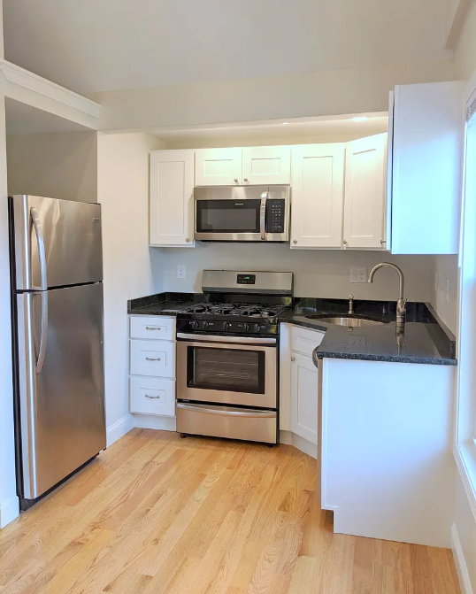 44 Cogswell Ave, North Cambridge