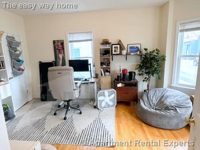 391 Columbia St, Inman Square