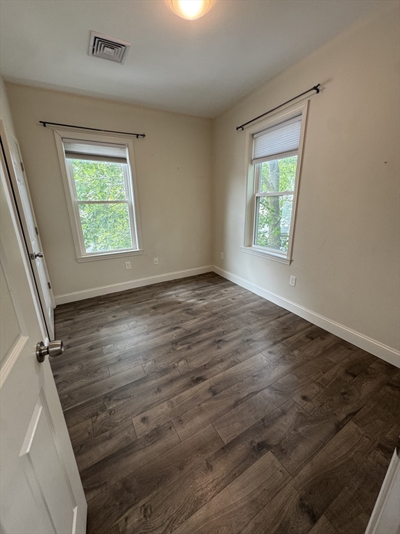 10 Elliott Pl, Peabody