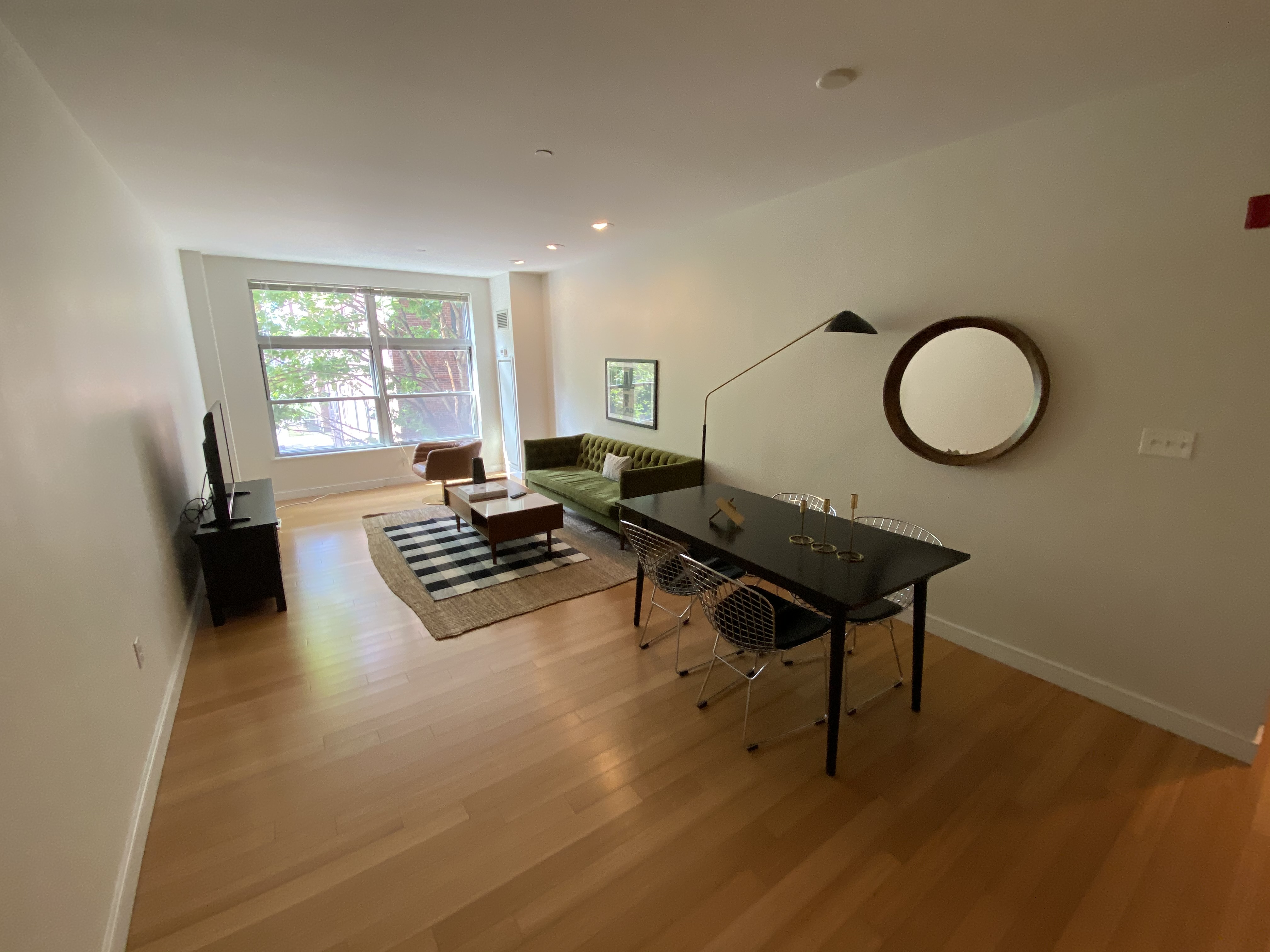 601 Albany St, South End