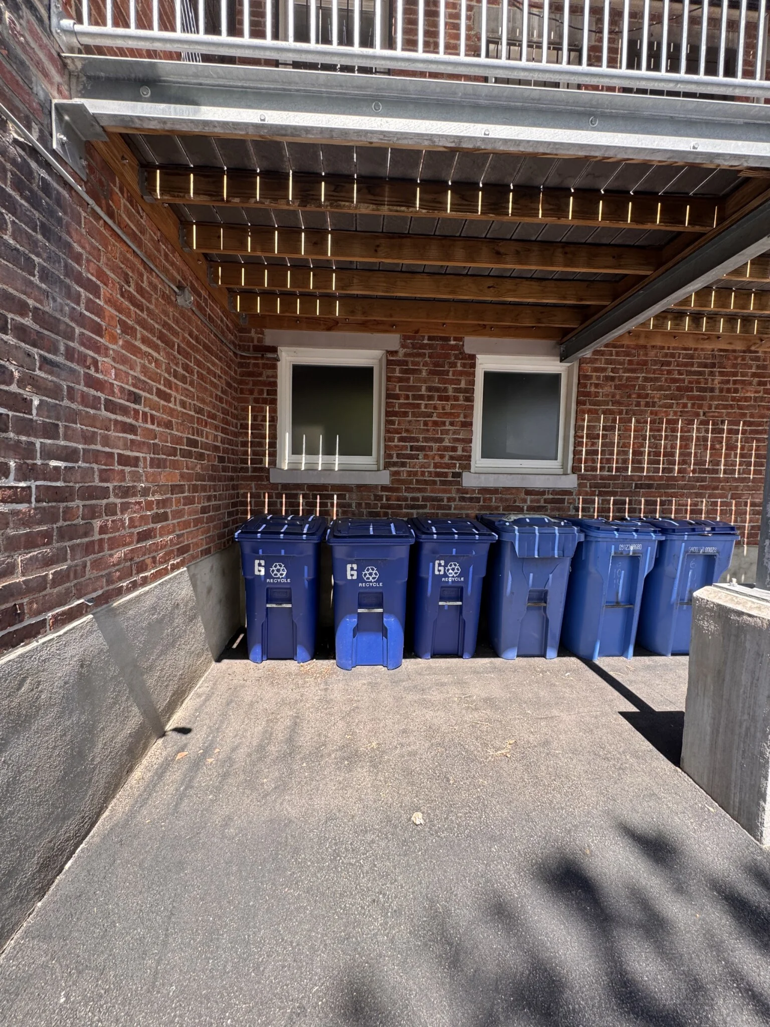 6 Radcliffe Rd, Allston