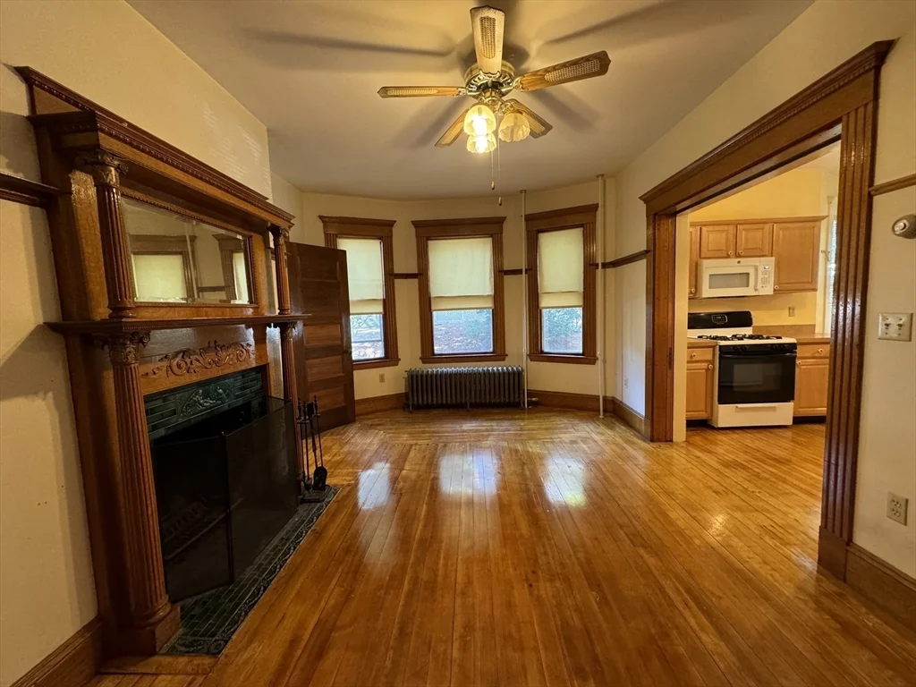 590 Cambridge St, Allston