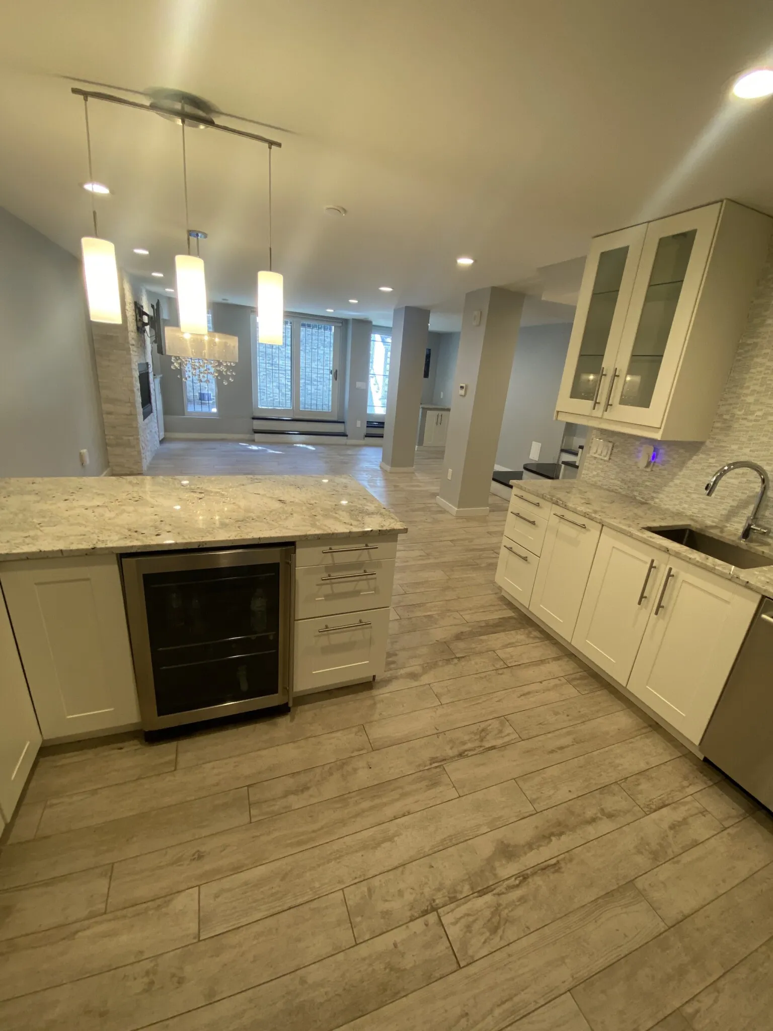 469 Massachusetts Ave, South End