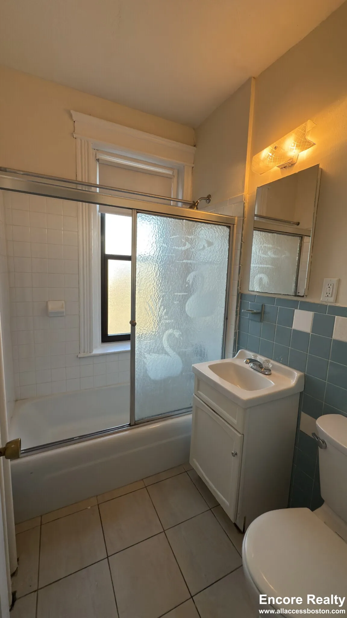 1152 Commonwealth Ave, Brighton