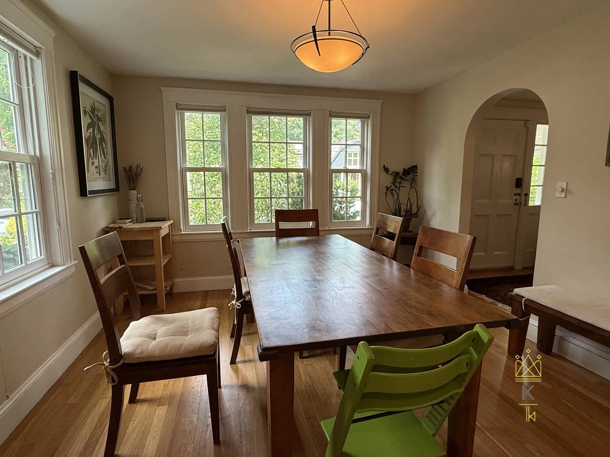 24 Beverly Rd, Newton Highlands