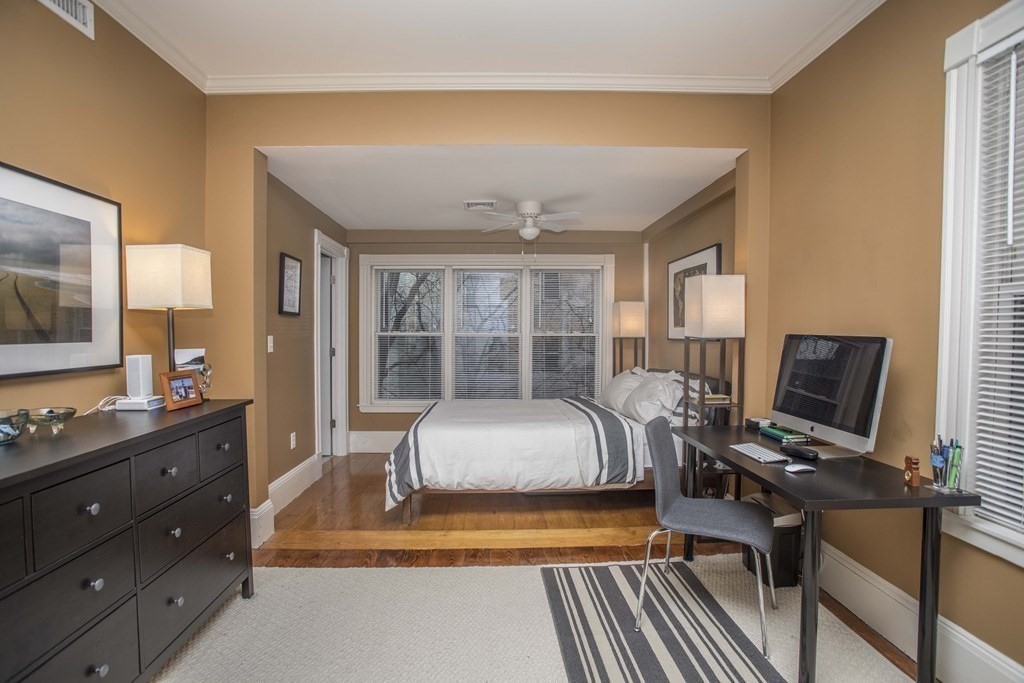 633 Dorchester Ave, South Boston