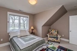 60 Red Gate, Amherst