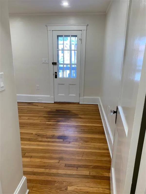 25 Laurel St, Arlington Heights