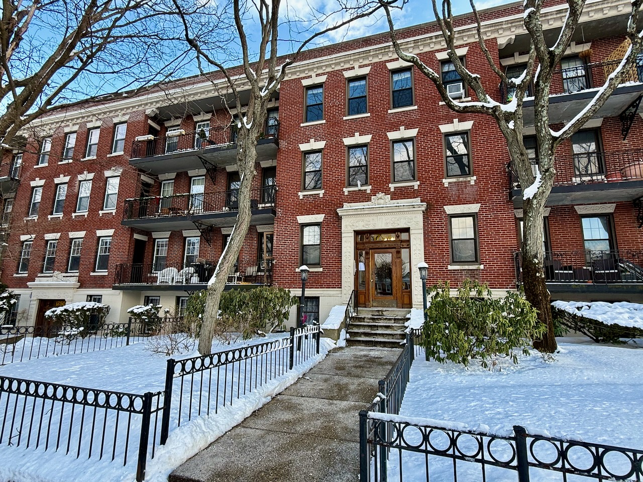 1754 Commonwealth Ave, Brighton