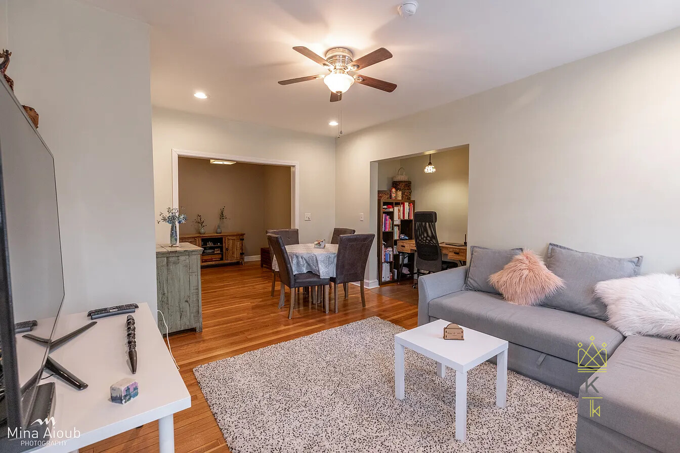 1404 Commonwealth Ave, Brighton