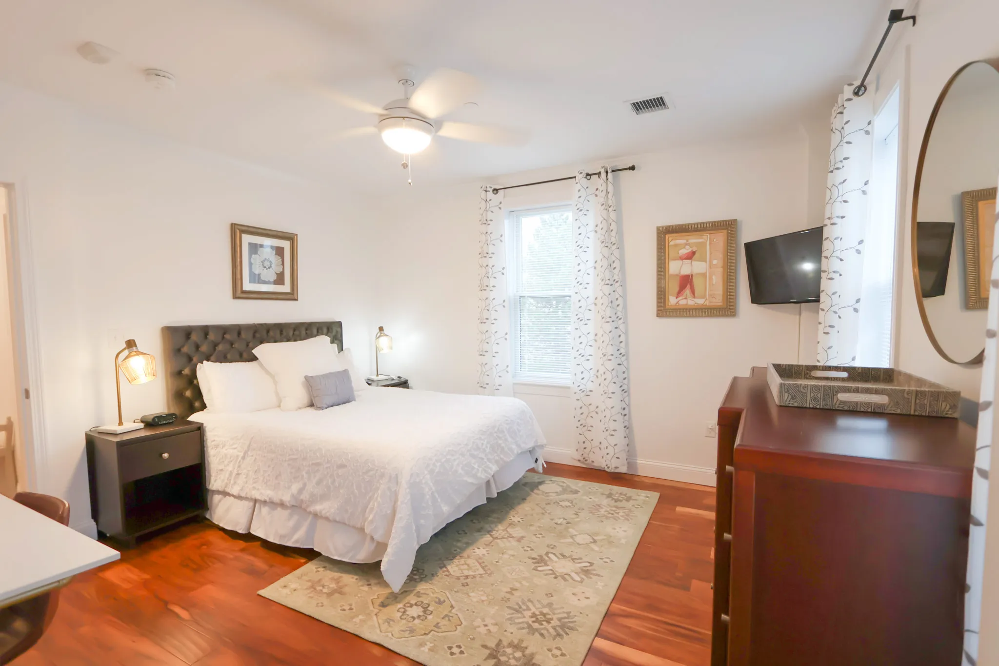 1008 Tremont St, Roxbury