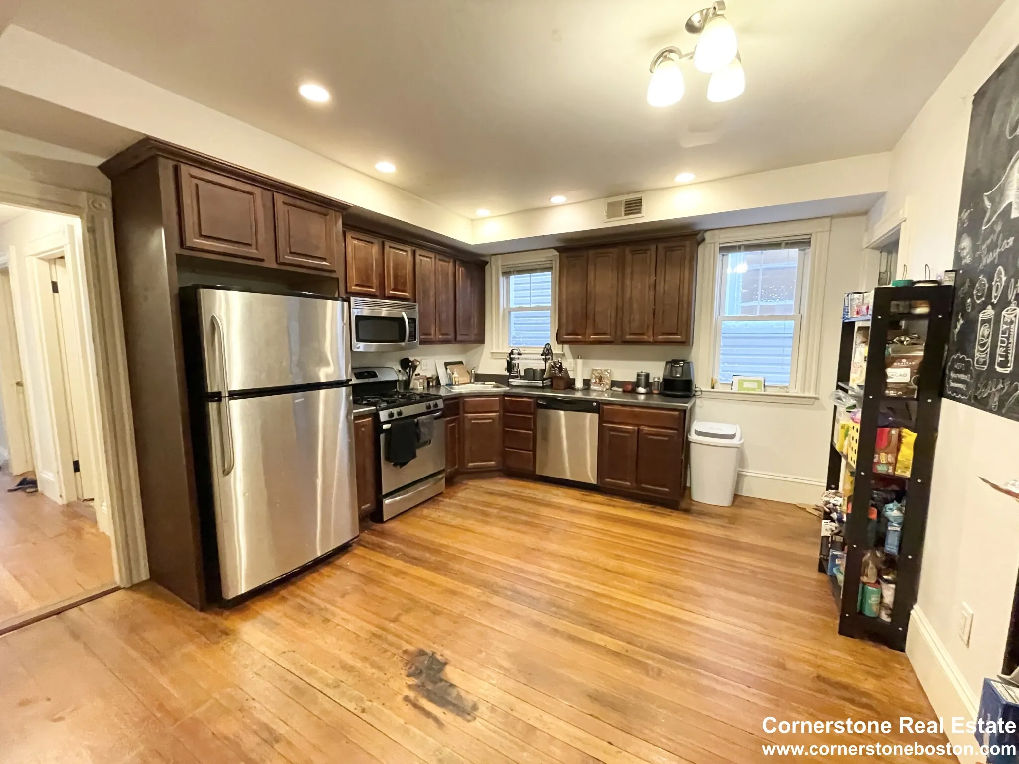 11 Sachem St, Mission Hill