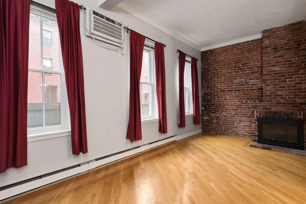 124 Chandler St, South End