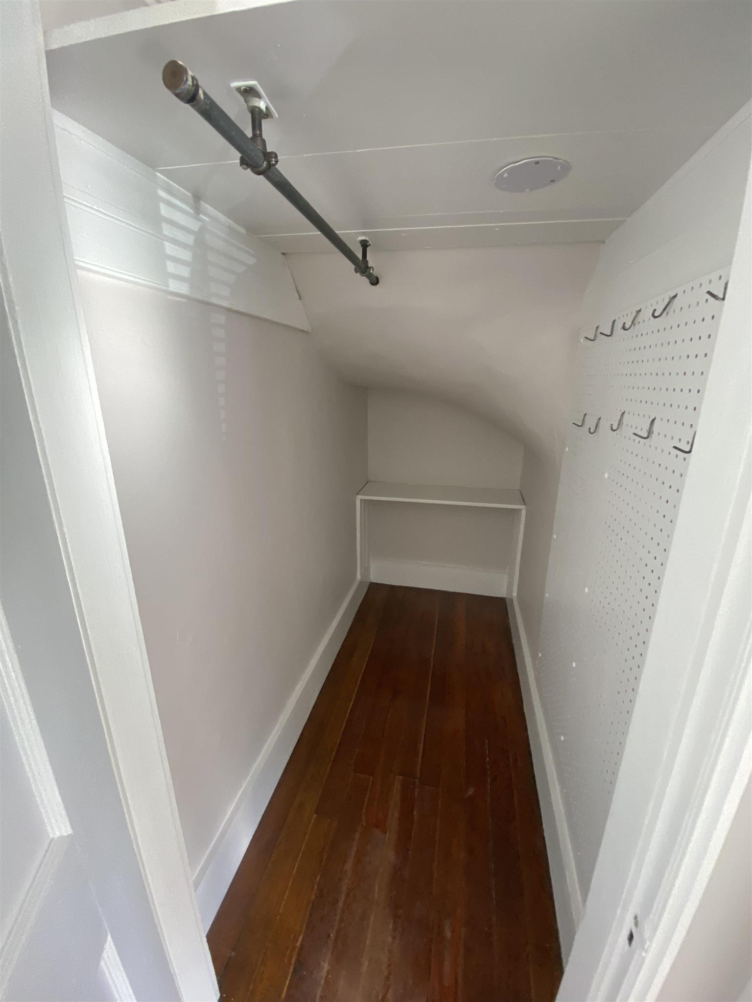 16 Alexander Ave, South Medford