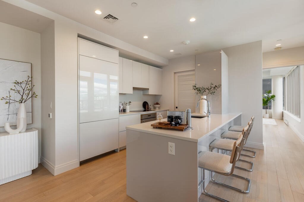 131 Seaport Blvd, Seaport District