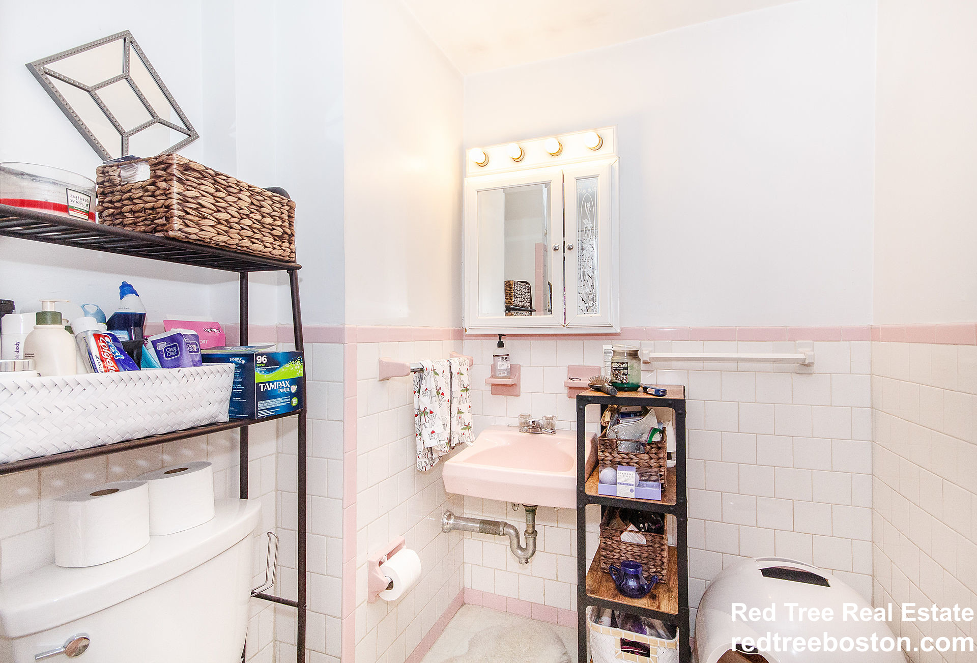 39 Charles St, Beacon Hill