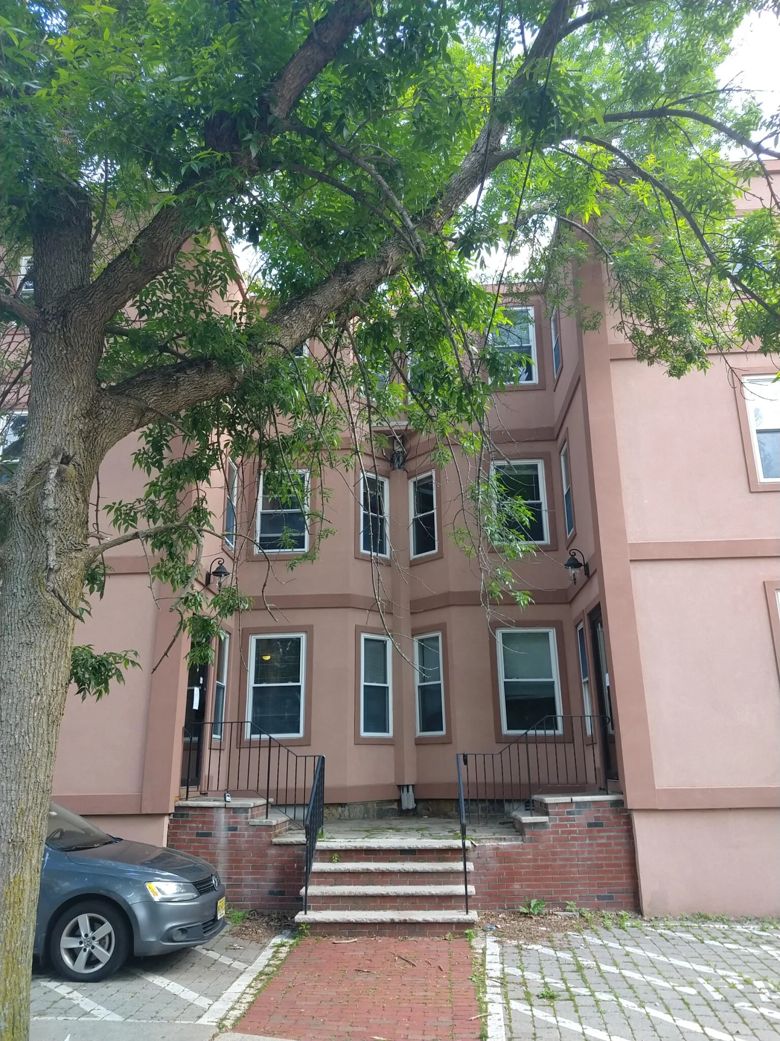 93 Kilsyth Rd, Brighton