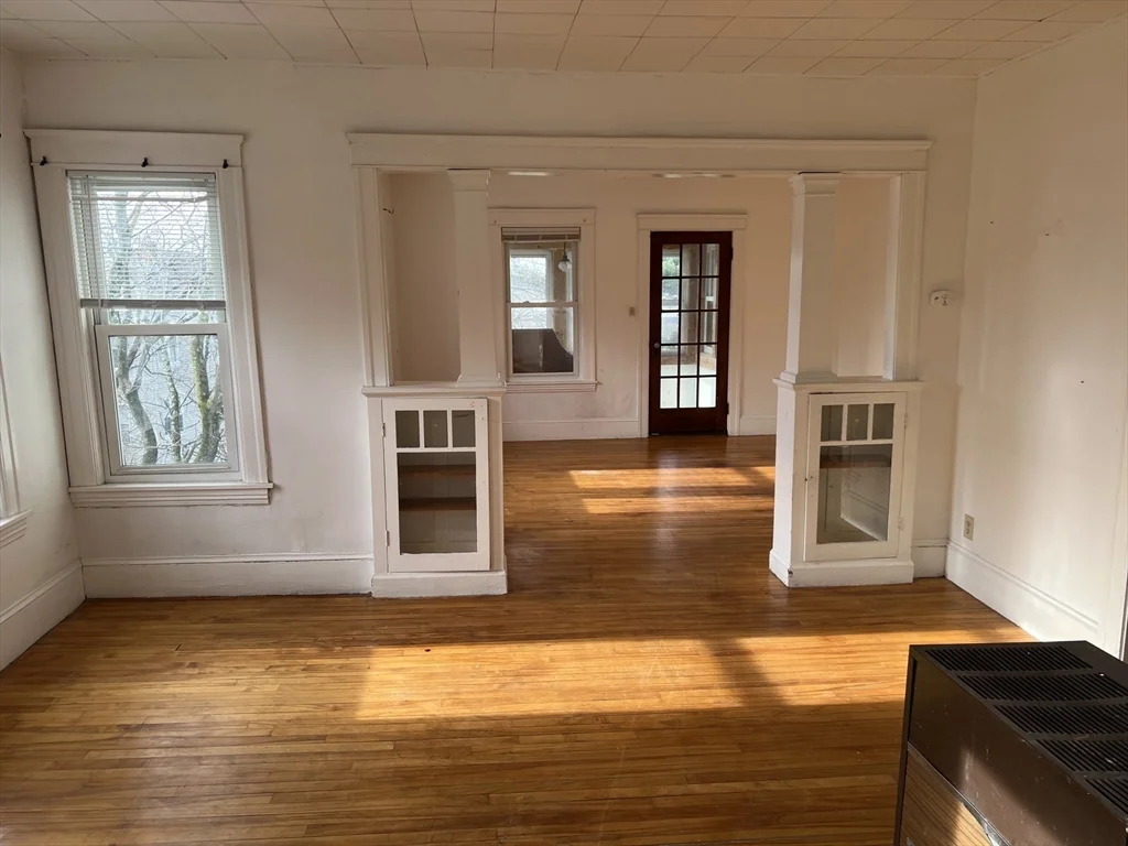 61 Vernon St, New Worcester