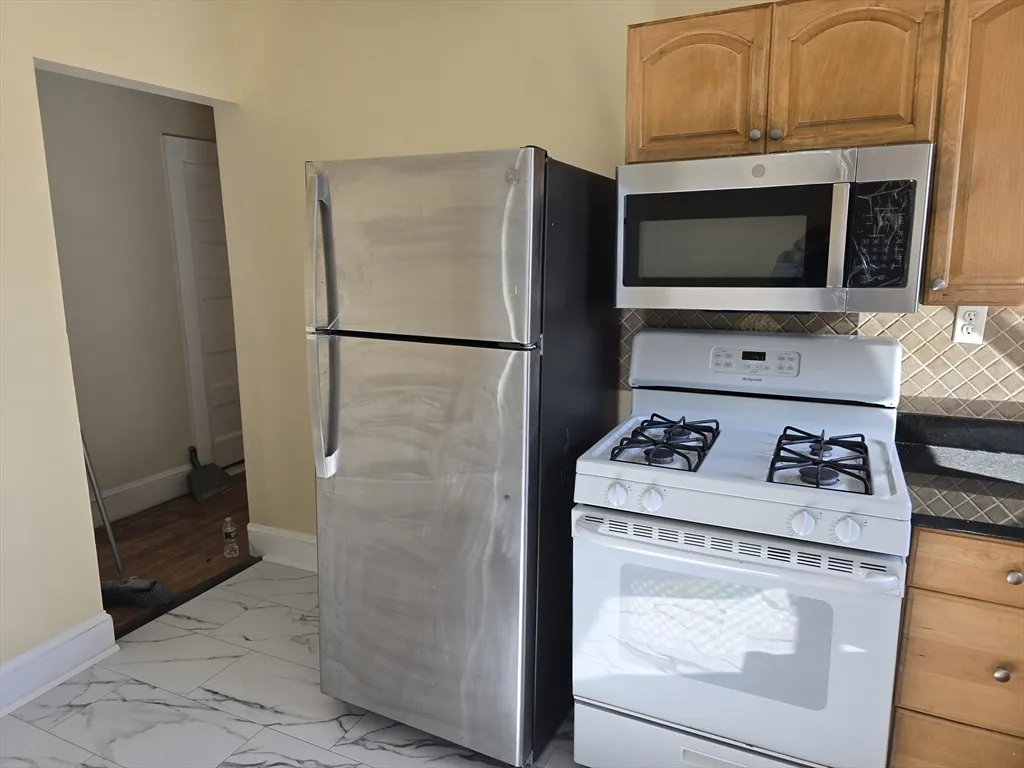 349 Hollis St, Framingham