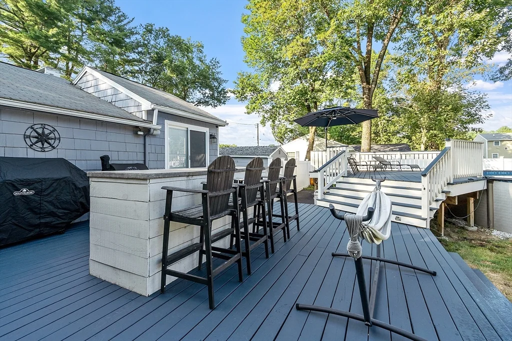 963 South St, Tewksbury