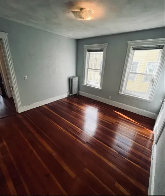 43 Orchard St, Medford