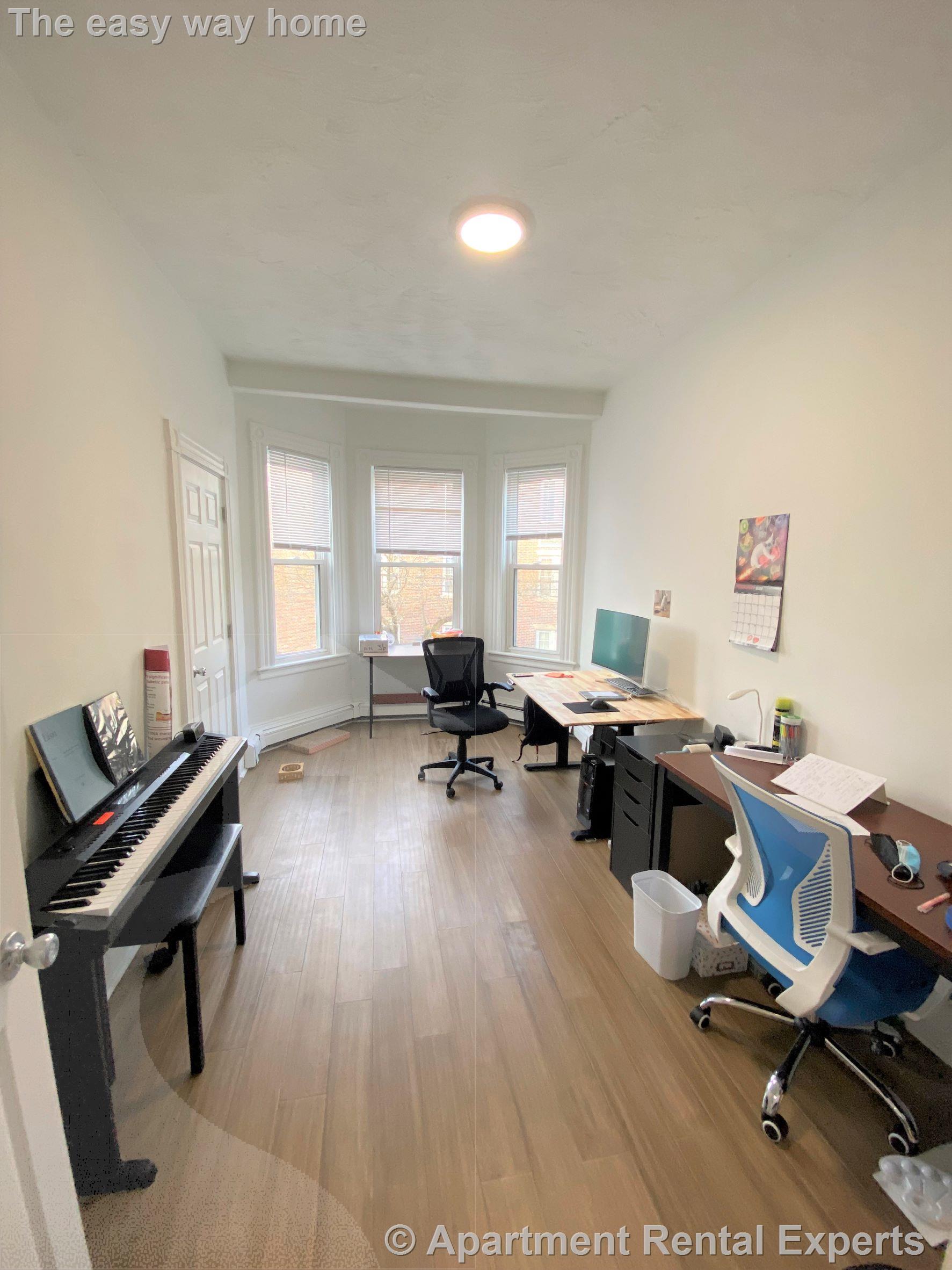 254 Windsor St, Central Square