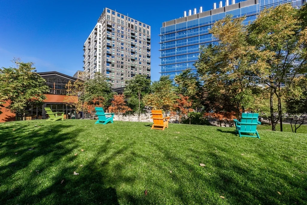 10 Museum Way, East Cambridge