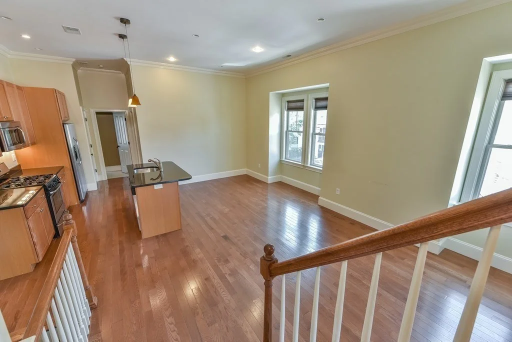 3 Savin Hill Ave, Dorchester