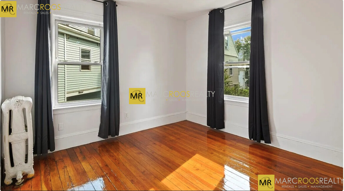 4 Haskell St, Allston