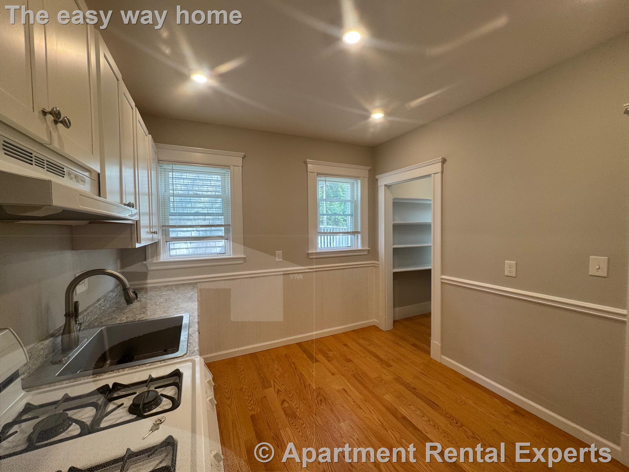 11 Belmont Sq, Porter Square