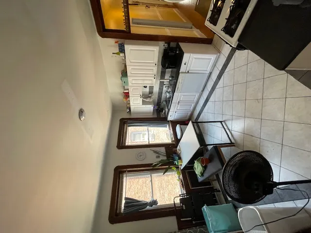 4 Litchfield St, Allston