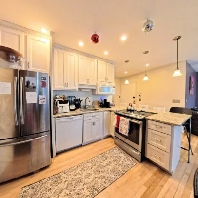 285 Dorchester St, South Boston