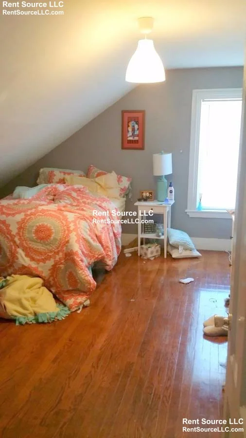 174 Mountain Ave, Malden