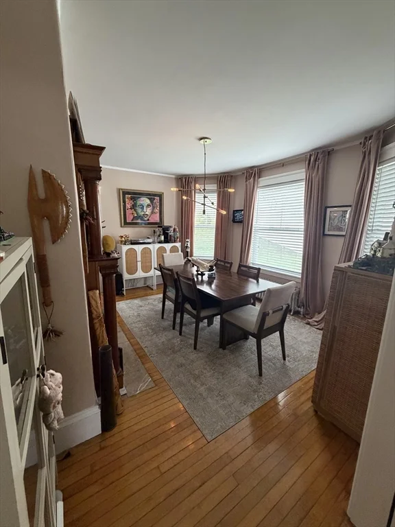 17 Daniels St, Hopedale
