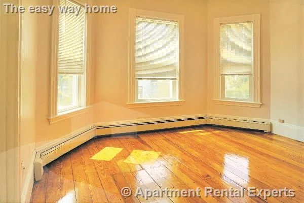 339 Beacon St, Porter Square