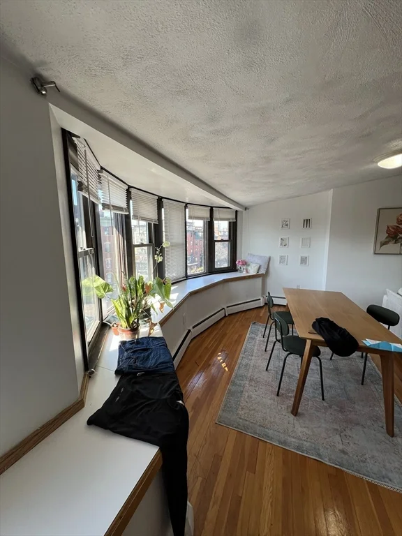 518 Massachusetts Ave, South End