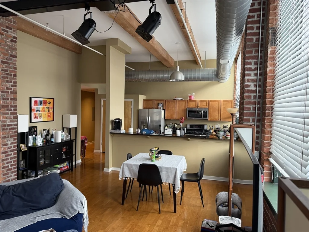 160 Fremont St, Worcester