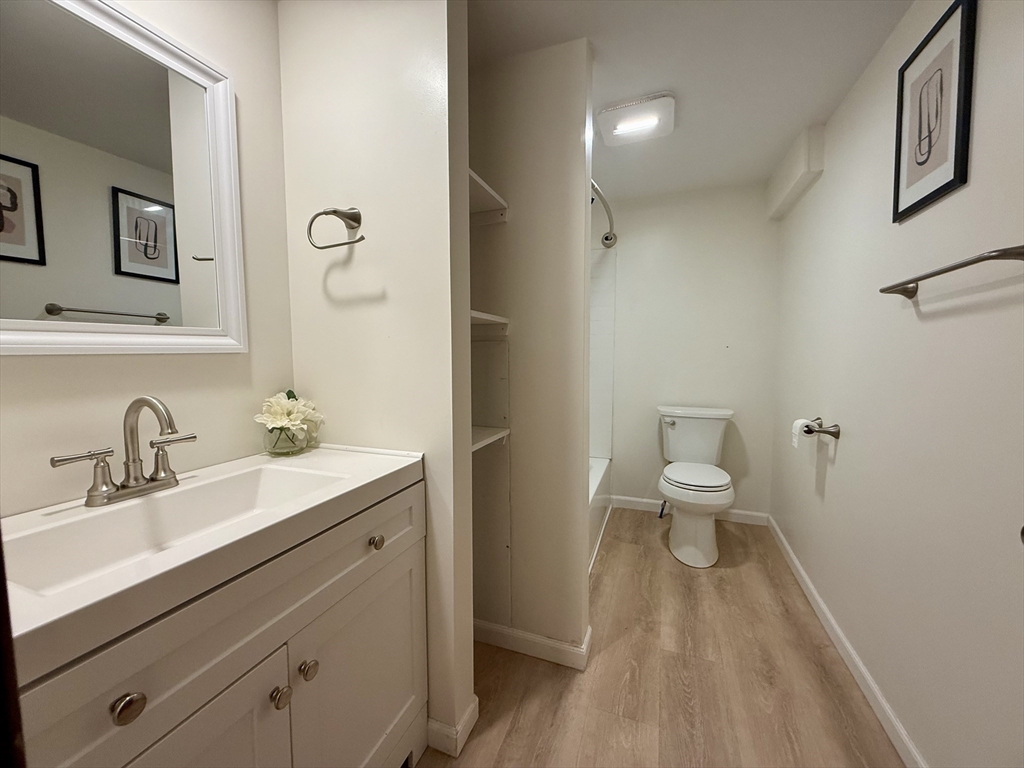 21 Langlois Ave, Southbridge