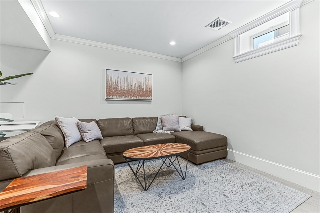 67 Church, Winchester