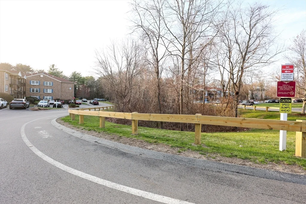 610 S Franklin St, Holbrook