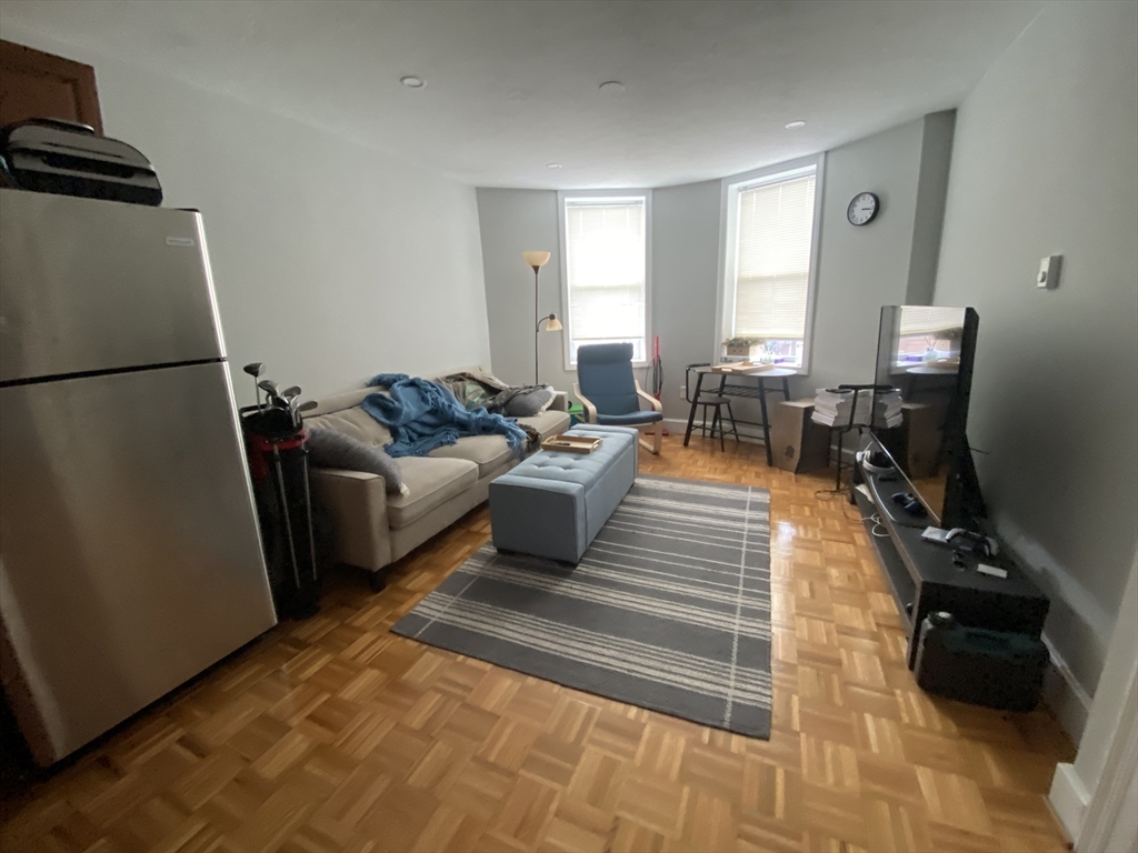 754 Huntington Ave, Mission Hill