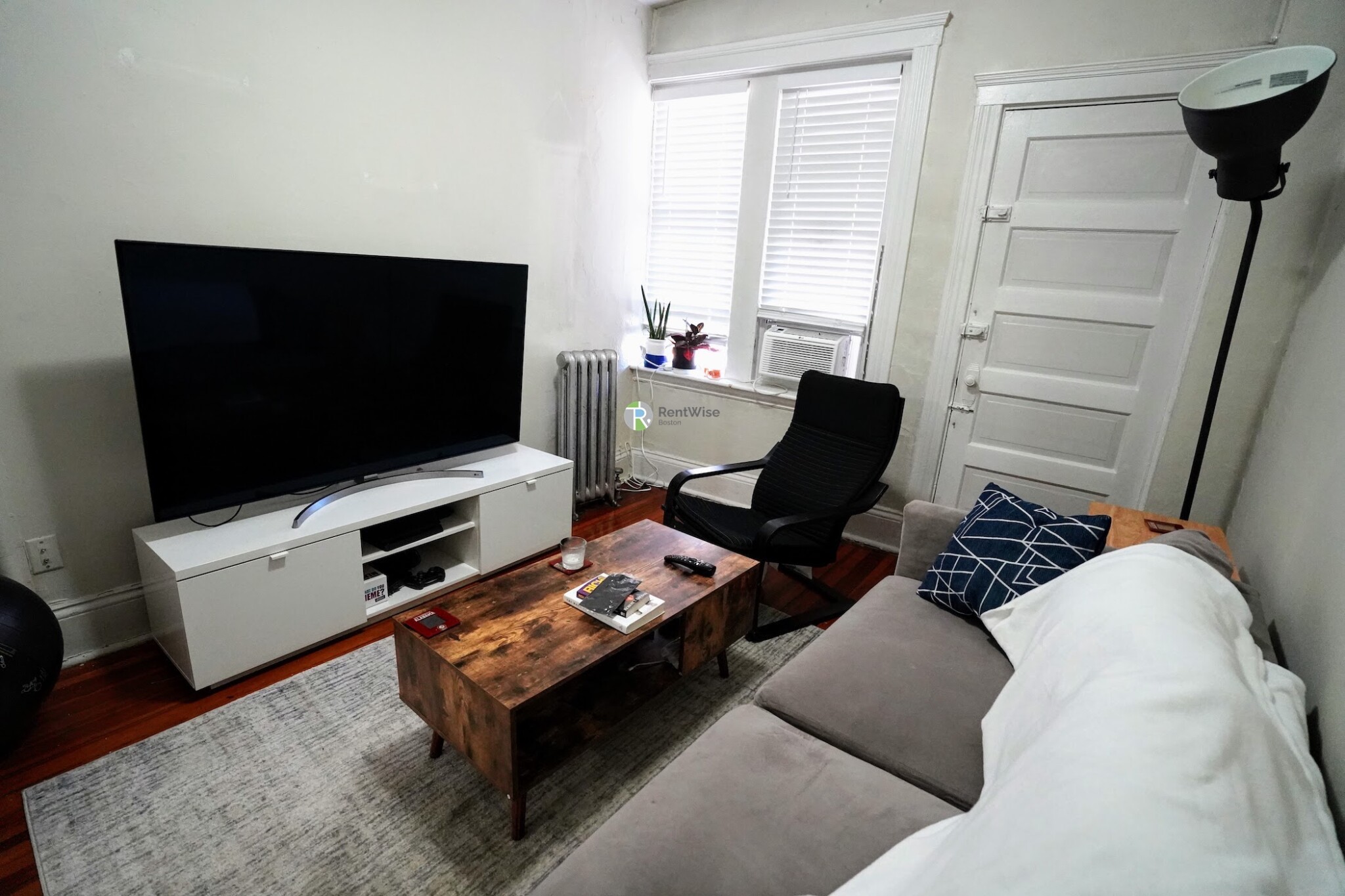 1377 Commonwealth Ave, Allston