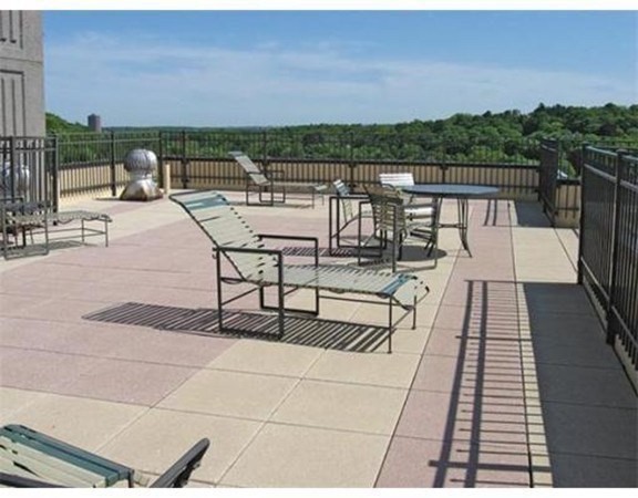 1731 Beacon St, Brookline