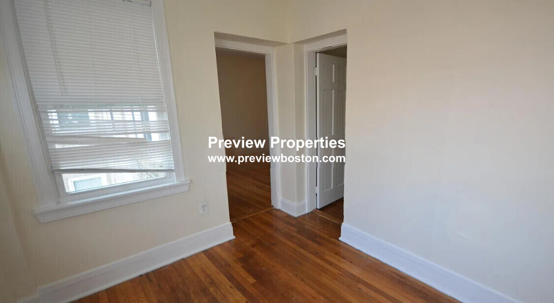 244 Kelton St, Brighton