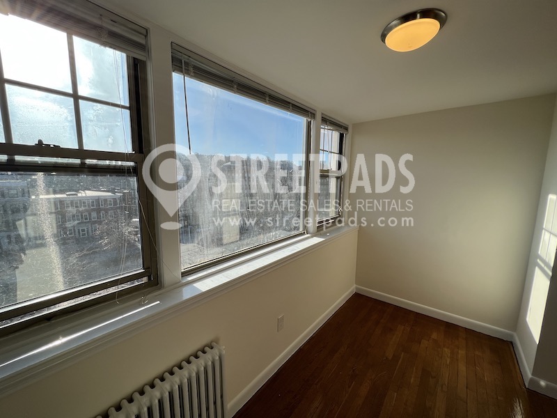 1315 Commonwealth Ave, Allston