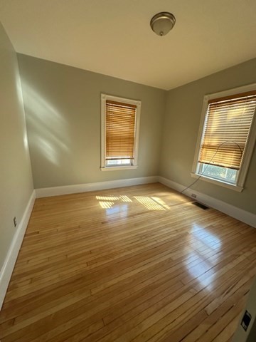 46 Lawrence St, Medford