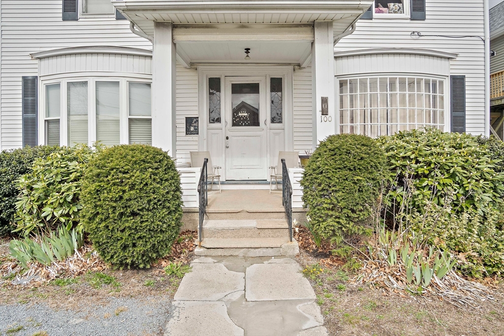 100 North Franklin St, Holbrook